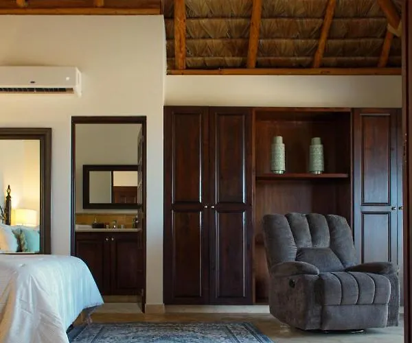 Vista 4* La Ribera